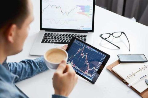 Novatradecore.com Bewertung